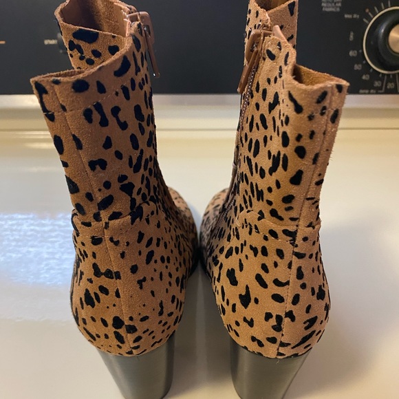 Ankle Booties in Cheetah Print - Picture 3 of 3